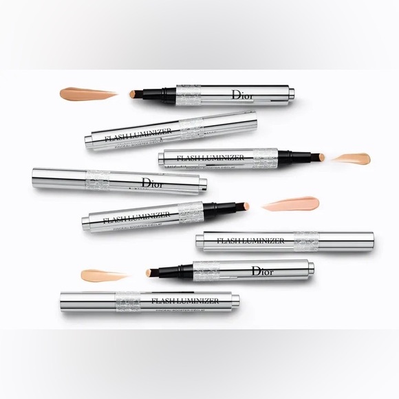Dior Flash Luminizer Radiance Booster Pen 500 - Pearly Vanilla 2.5mL BNIB - Picture 2 of 2